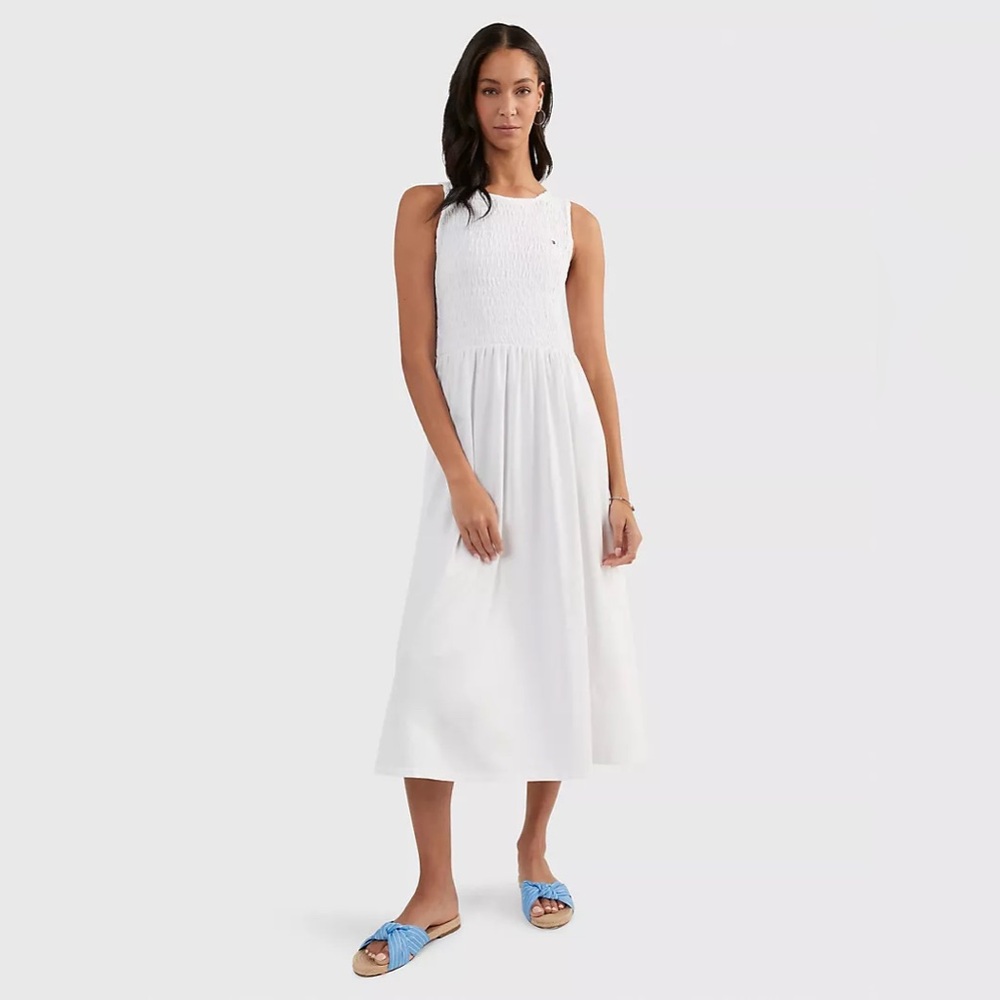 NWT Tommy Hilfiger Sleeveless Smocked Dress